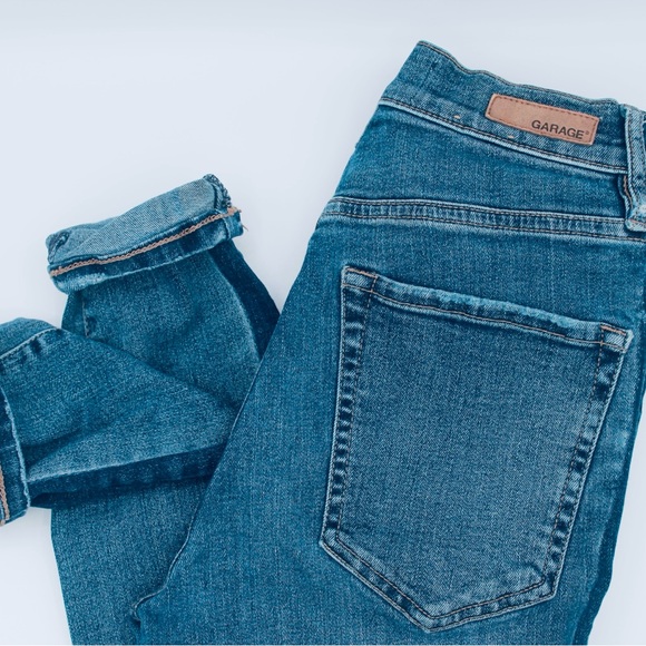 Garage Ultra High-Rise Premium Skinny Jeans - Picture 4 of 5